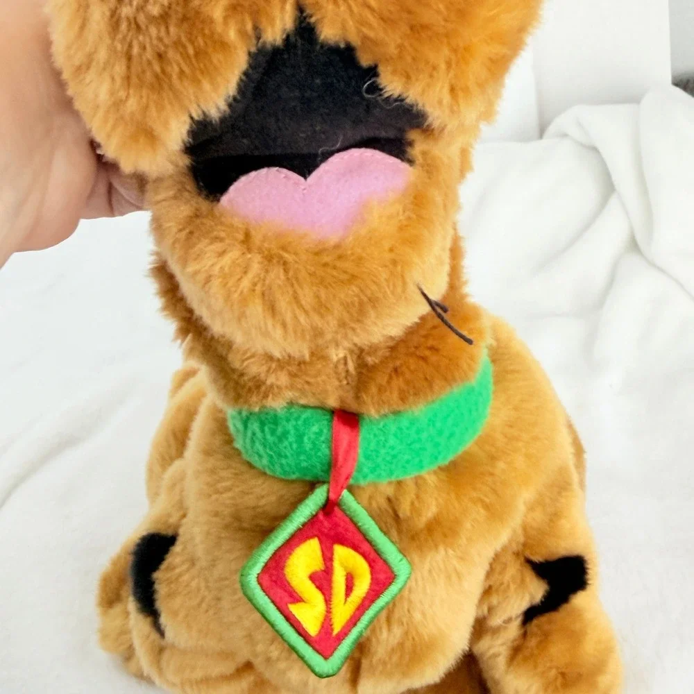 Macy's Scooby-Doo Plush Kids 16in Brown Excellent Vintage Hanna-Barbera Toy